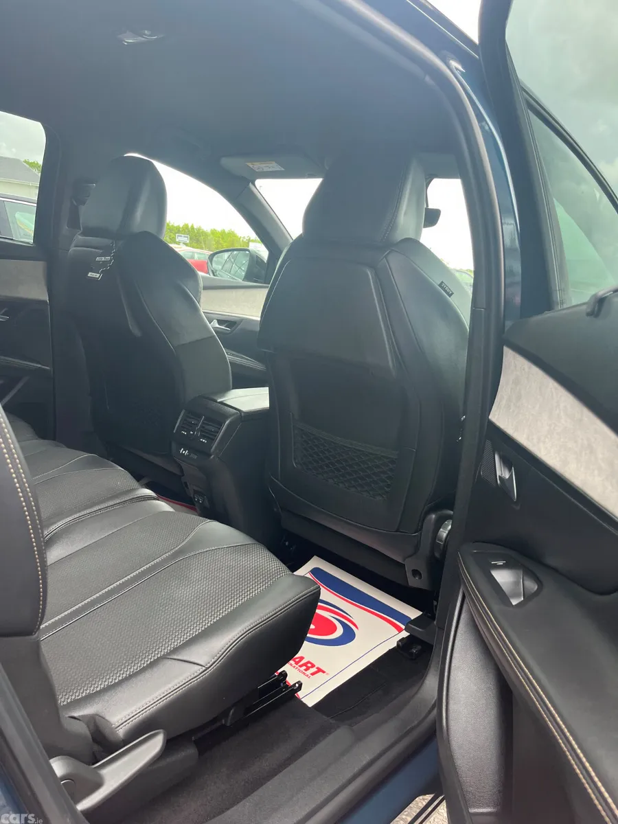 Peugeot 5008 MPV, Diesel, 2023, Blue