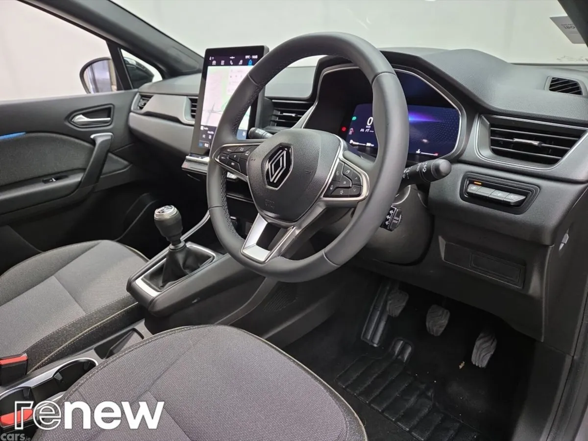 Renault Captur Hatchback, Petrol, 2025, Grey