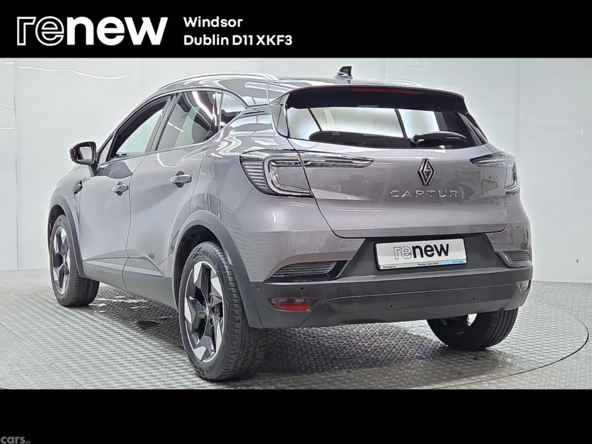 Renault Captur Hatchback, Petrol, 2025, Grey