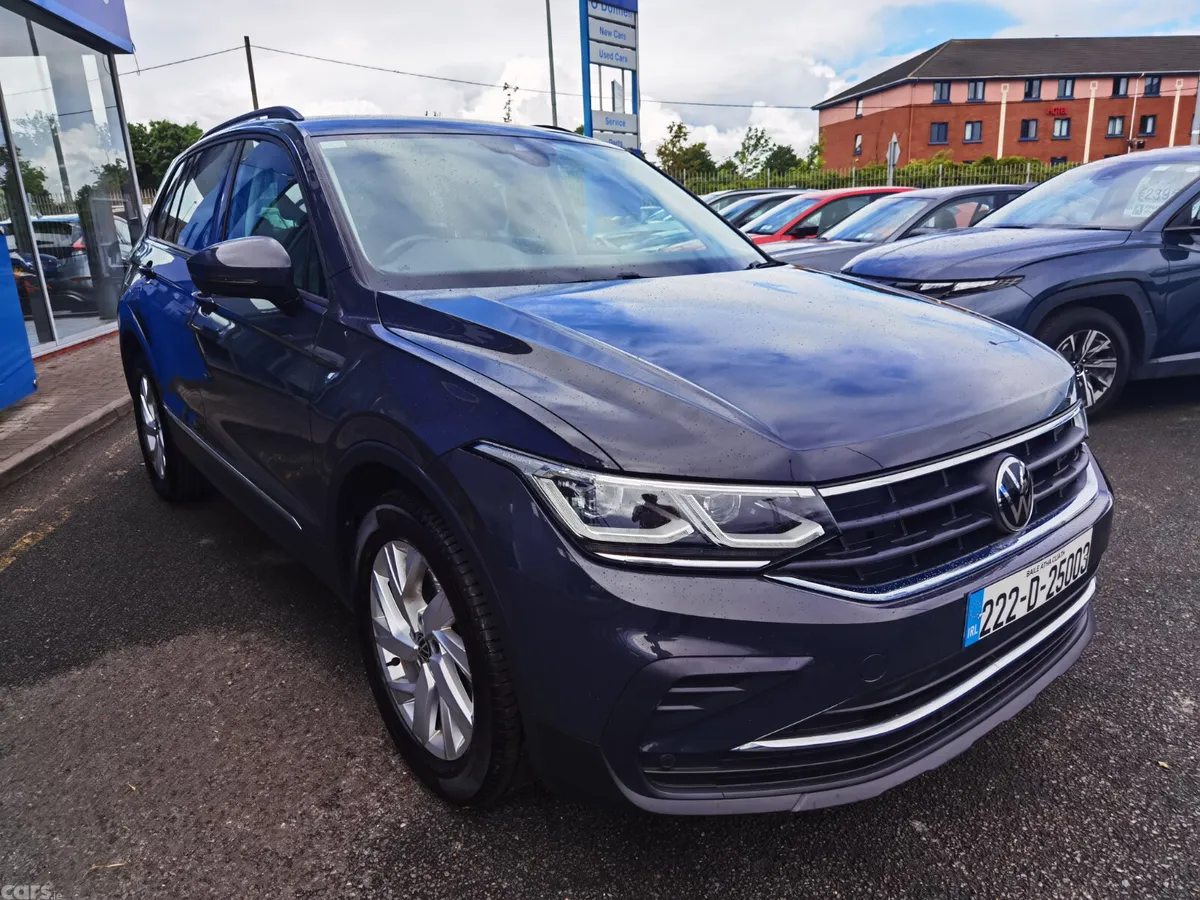 Volkswagen Tiguan SUV, Petrol Plug-in Hybrid, 2022, Grey