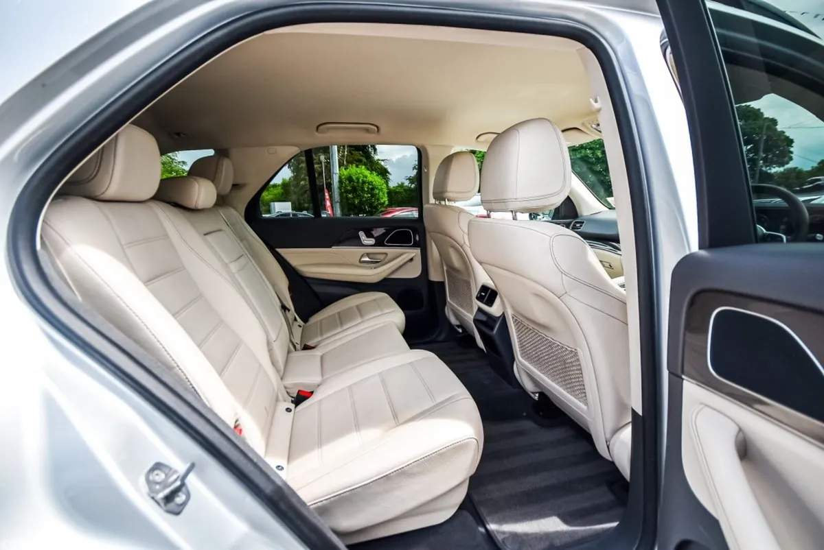 Mercedes-Benz GLE SUV, Diesel, 2020, Silver