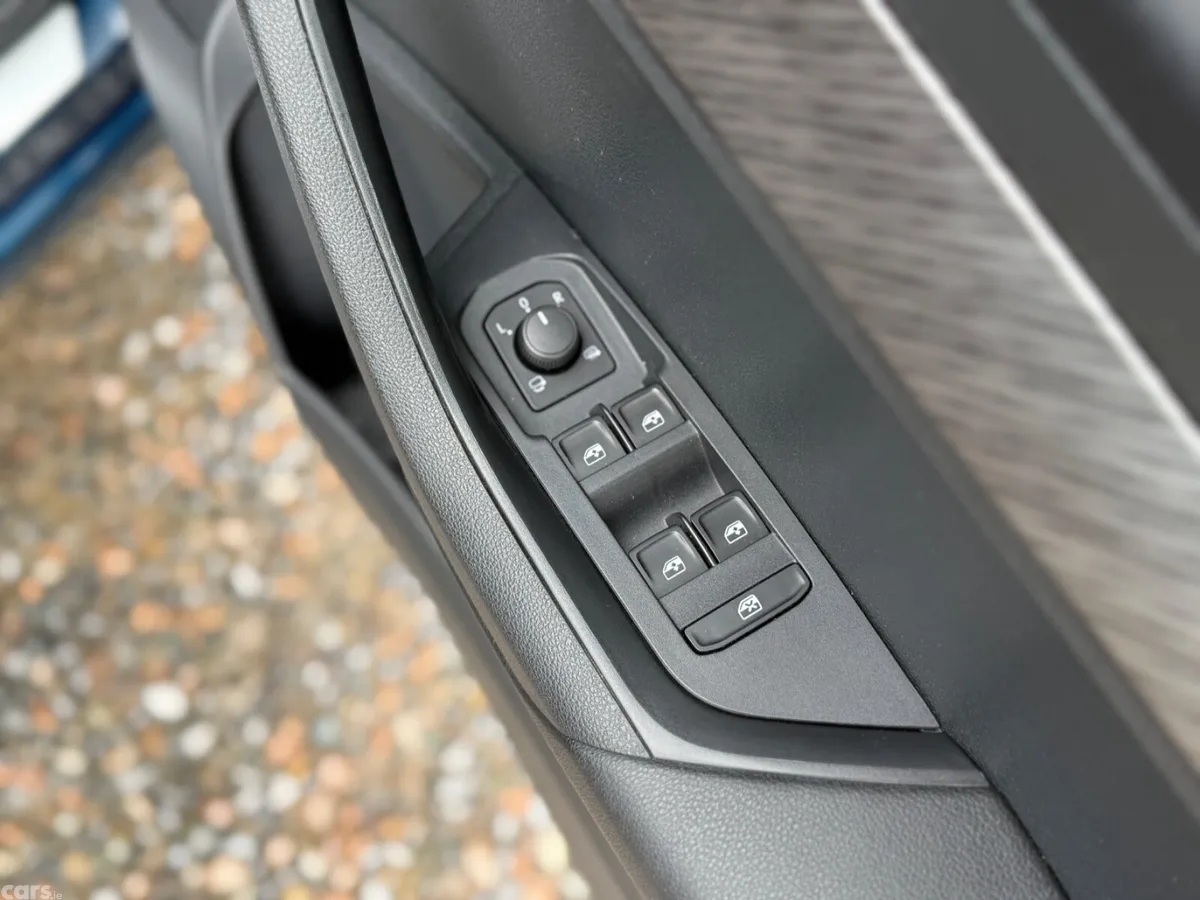 Skoda Karoq Estate/Jeep, Diesel, 2023, Blue