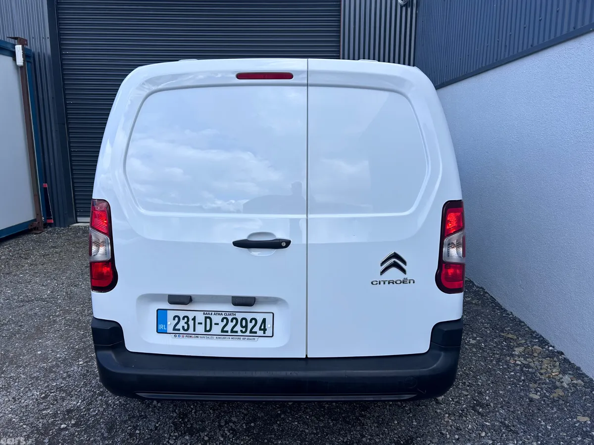 Citroen Berlingo MPV, Diesel, 2023, White