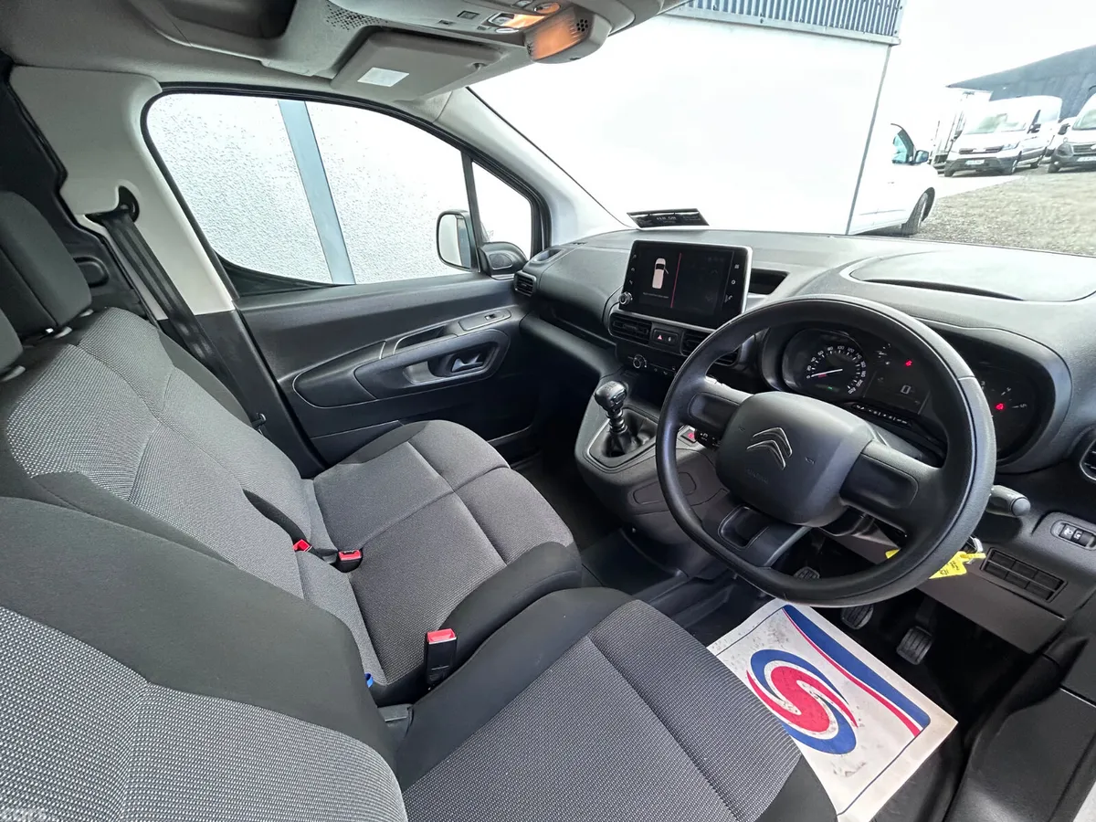 Citroen Berlingo MPV, Diesel, 2023, White
