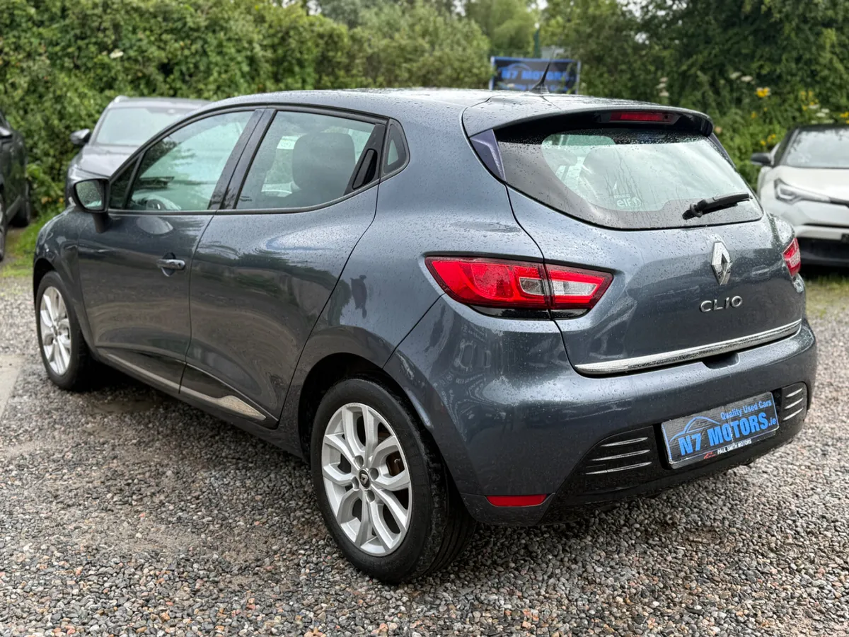 Renault Clio Hatchback, Petrol, 2018, Grey
