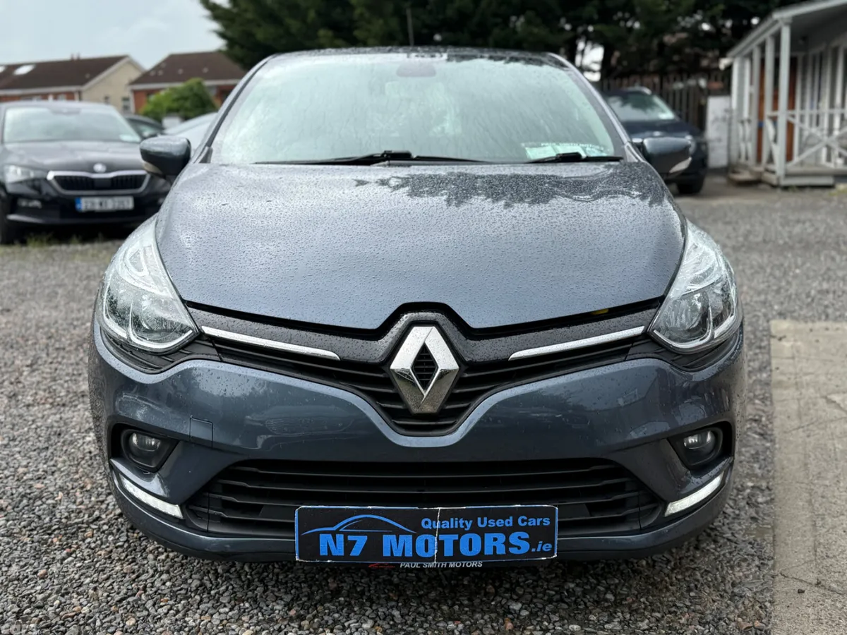 Renault Clio Hatchback, Petrol, 2018, Grey
