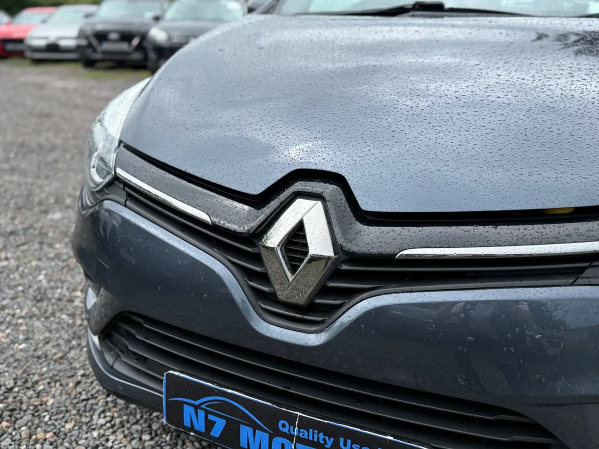 Renault Clio Hatchback, Petrol, 2018, Grey