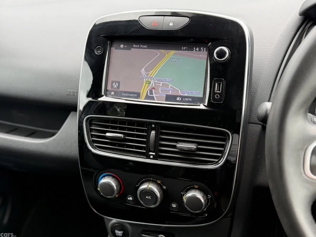 Renault Clio Hatchback, Petrol, 2018, Grey