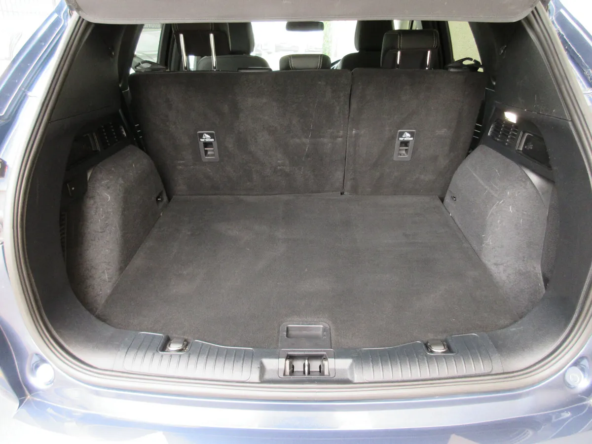 Ford Kuga SUV, Petrol Hybrid, 2022, Blue