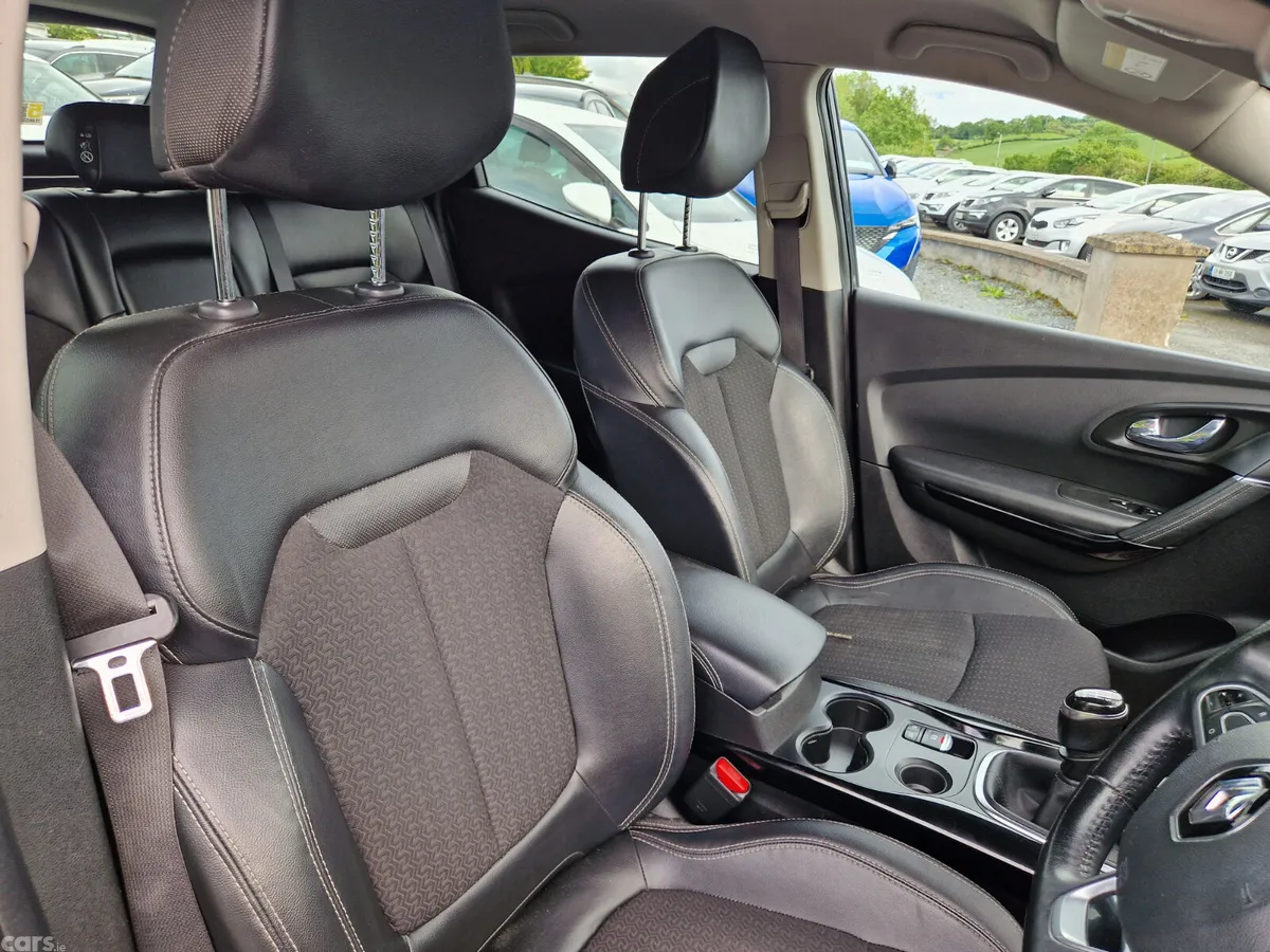 Renault Kadjar SUV, Diesel, 2018, Grey