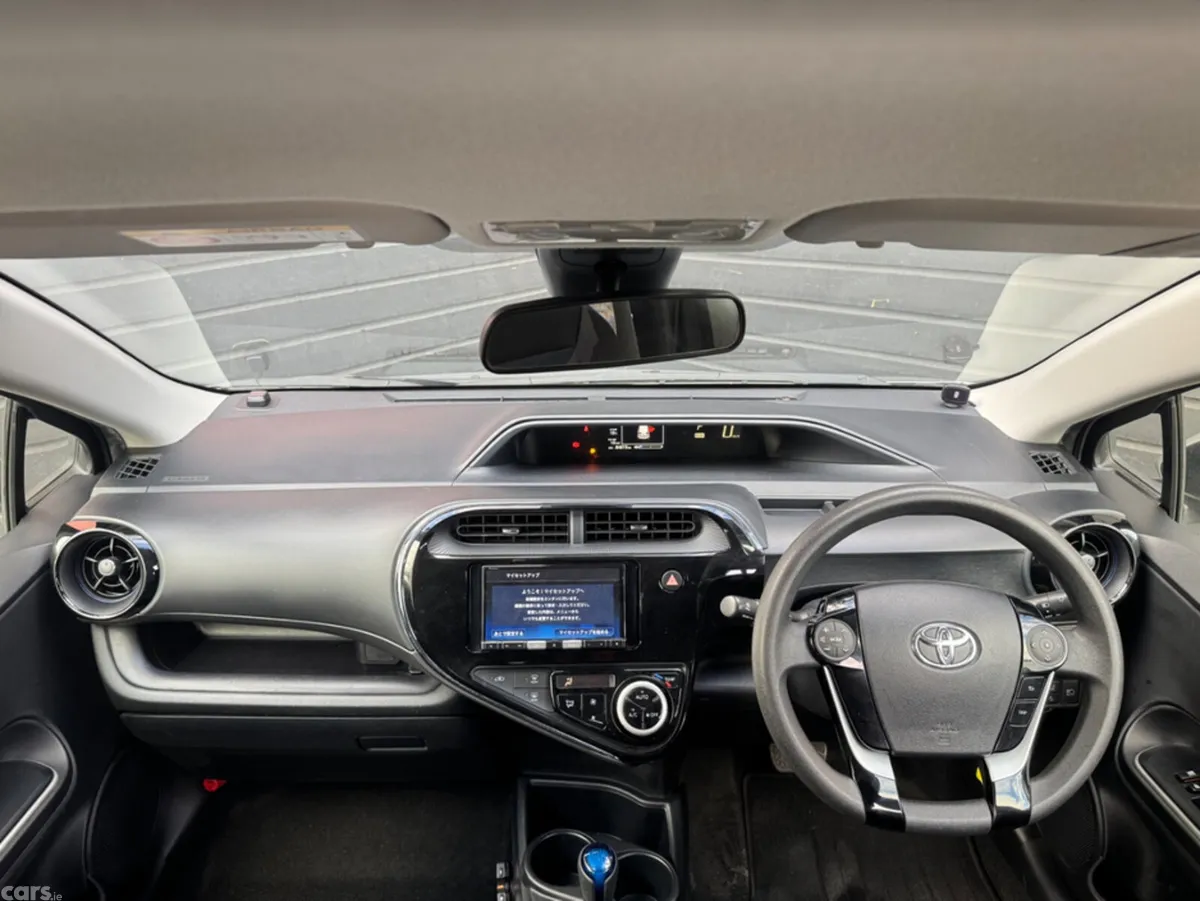 Toyota Aqua Hatchback, Petrol Hybrid, 2021, Silver