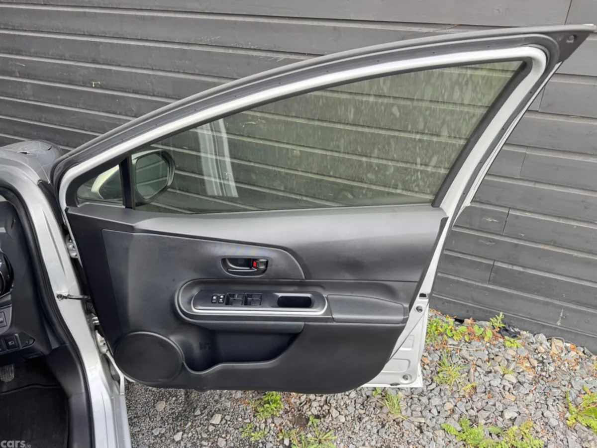 Toyota Aqua Hatchback, Petrol Hybrid, 2021, Silver