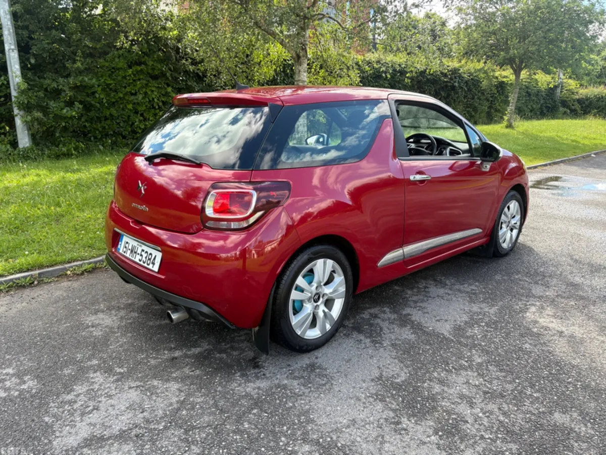 Citroen DS 3 Hatchback, Petrol, 2015, Red