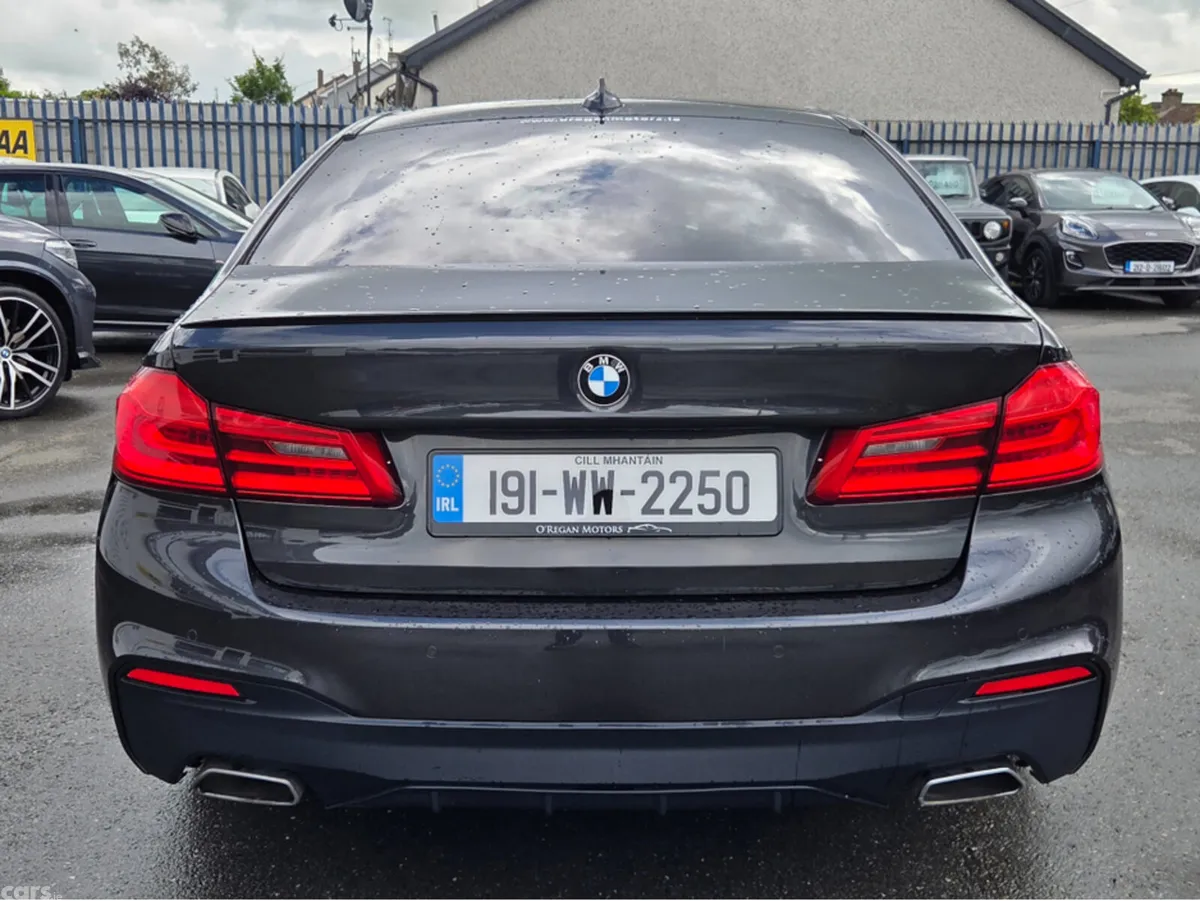 BMW 5-Series Saloon, Petrol Plug-in Hybrid, 2019, Grey