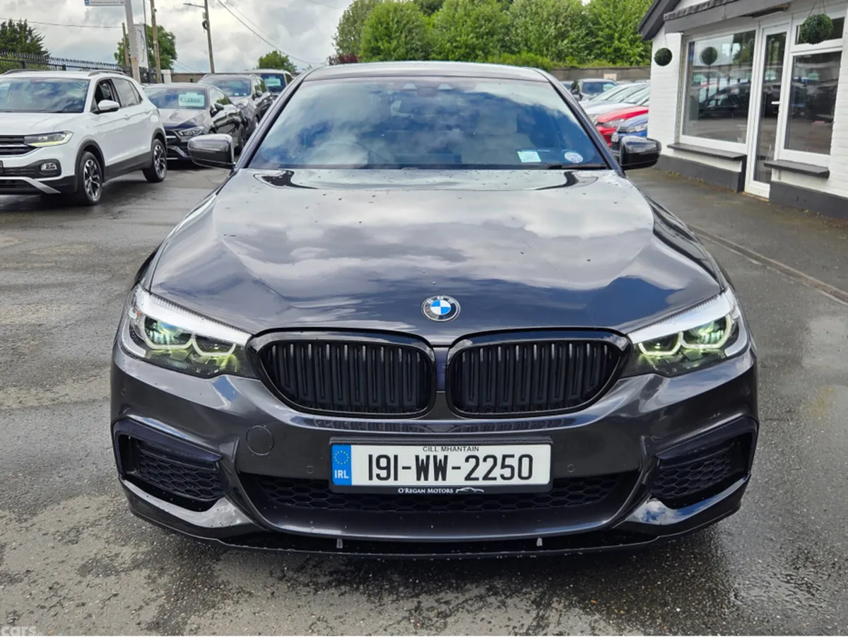 BMW 5-Series Saloon, Petrol Plug-in Hybrid, 2019, Grey
