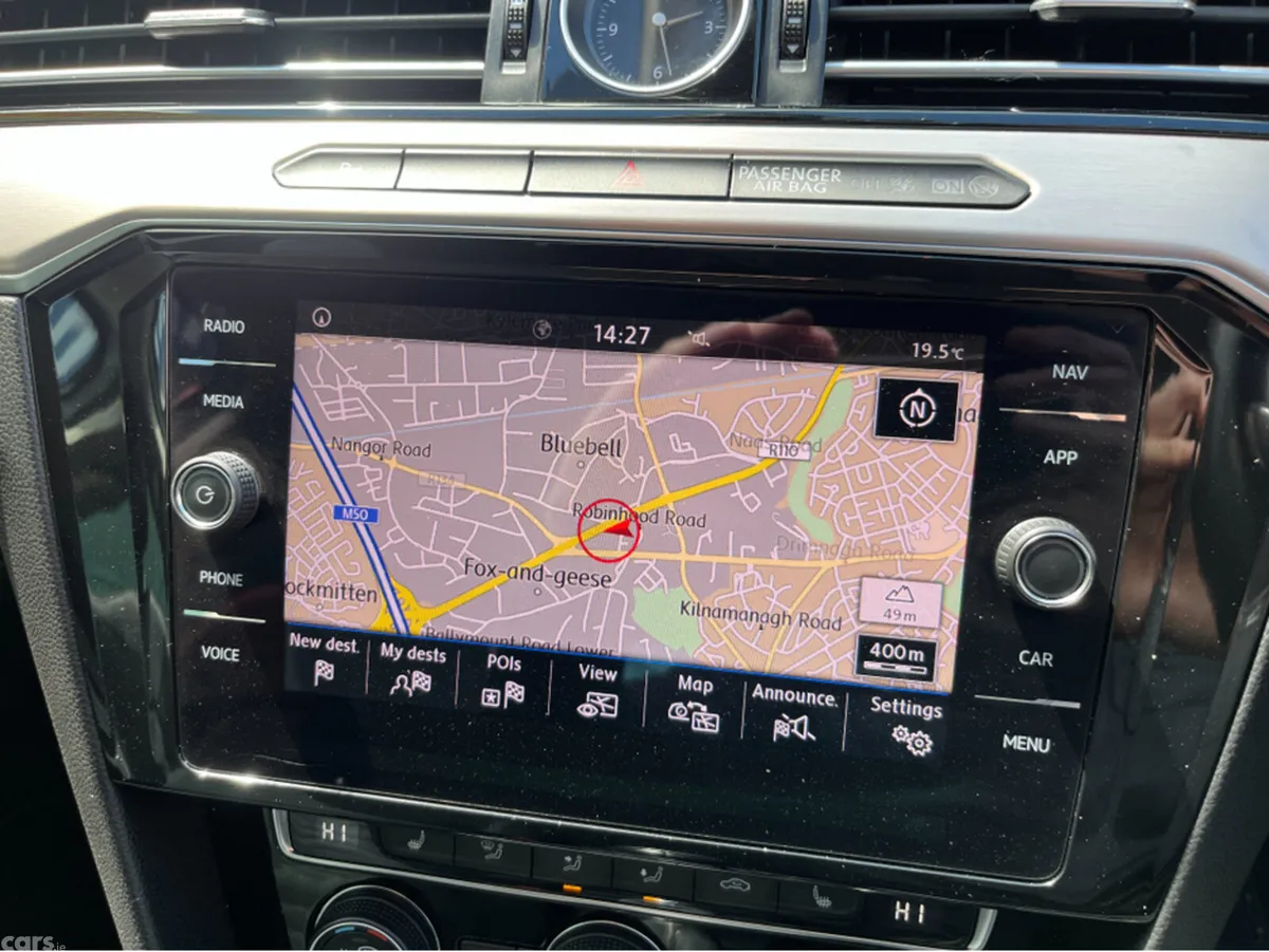 Volkswagen Passat Saloon, Diesel, 2019, White
