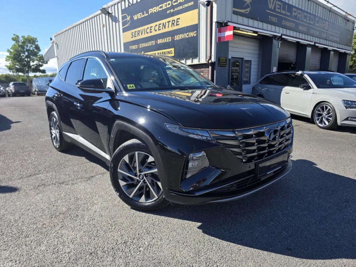Hyundai Tucson MPV, Diesel, 2023, Black