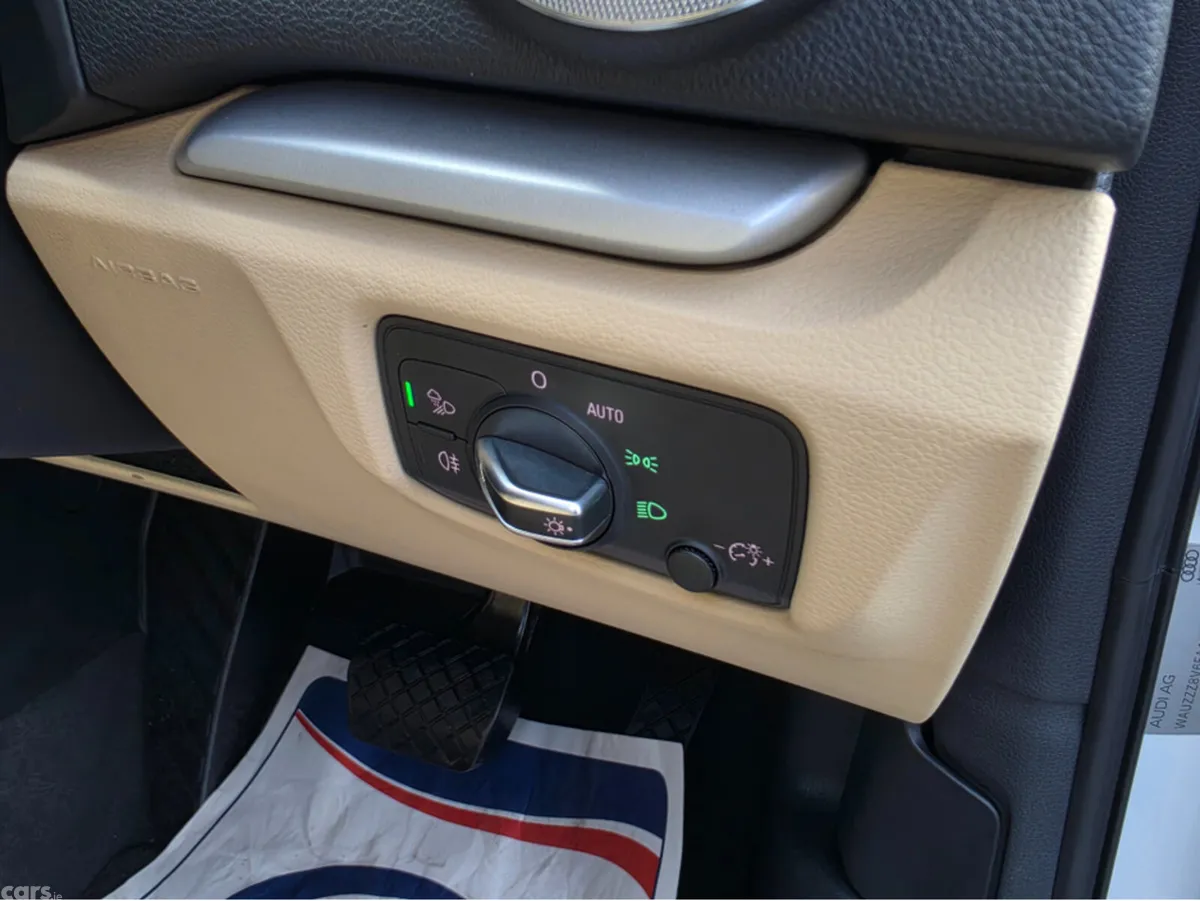 Audi A3 Hatchback, Petrol, 2015, White