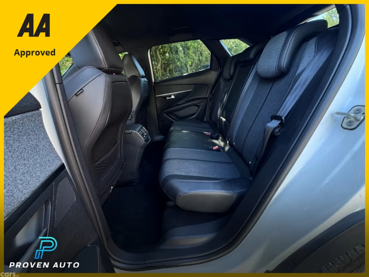 Peugeot 3008 MPV, Diesel, 2017, White
