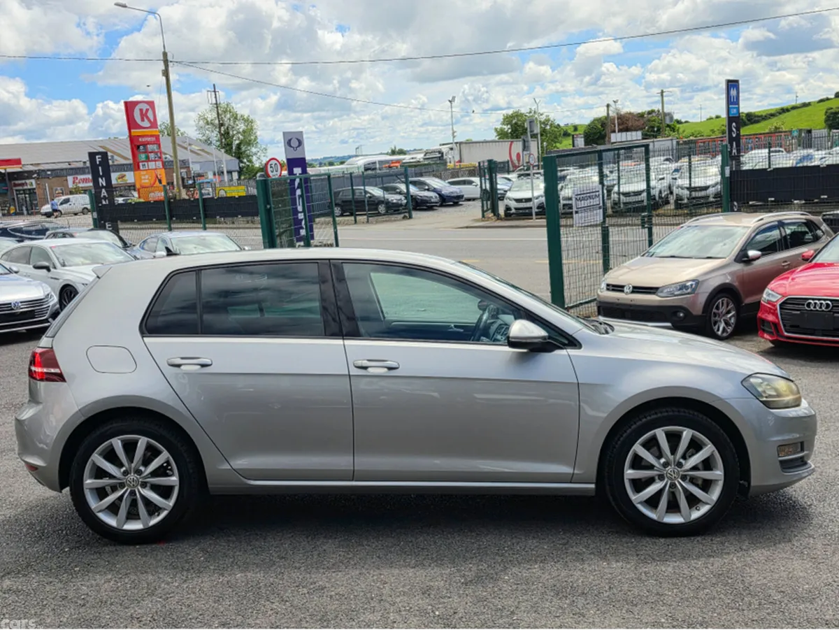 Volkswagen Golf Hatchback, Petrol, 2017, Silver