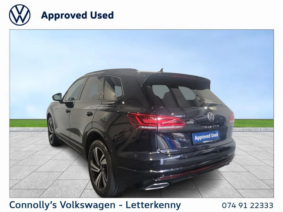 Volkswagen Touareg SUV, Diesel, 2022, Black
