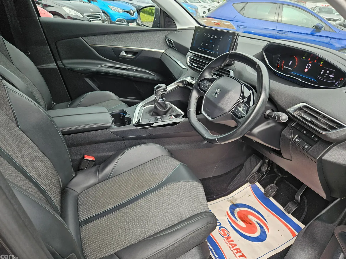 Peugeot 3008 SUV, Diesel, 2021, Grey