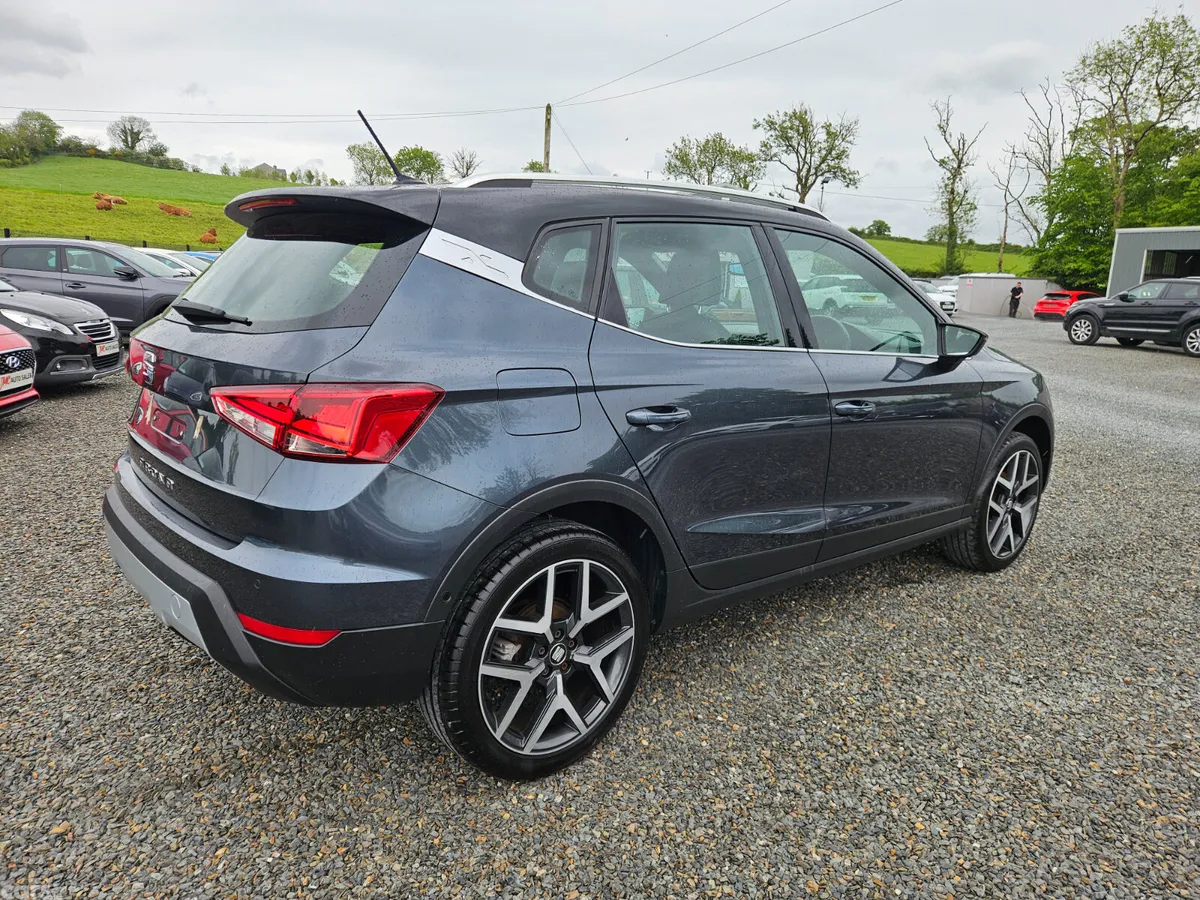 SEAT Arona SUV, Diesel, 2019, Grey