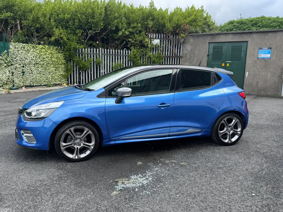 Renault Clio Hatchback, Petrol, 2015, Blue