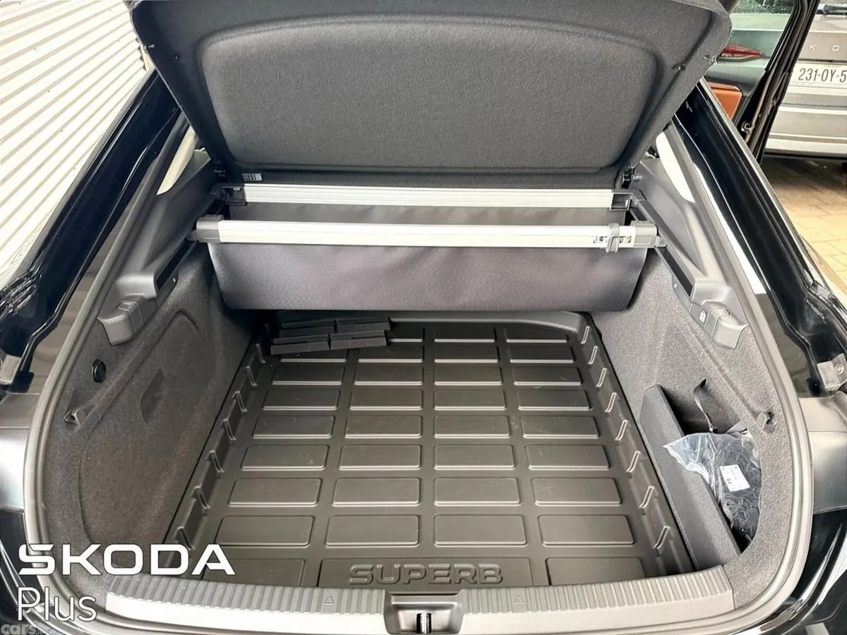 Skoda Superb Saloon, Diesel, 2026, Black