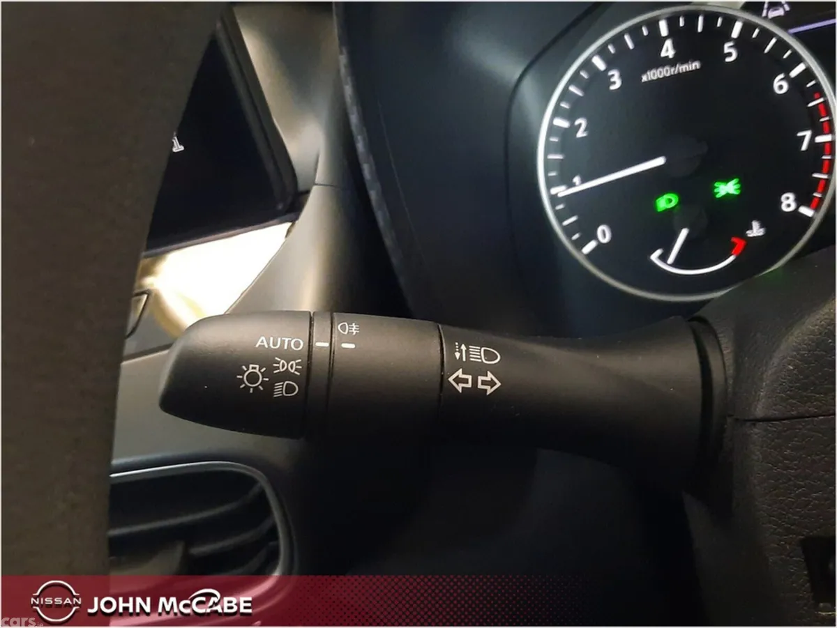Nissan Juke MPV, Petrol, 2025, Black