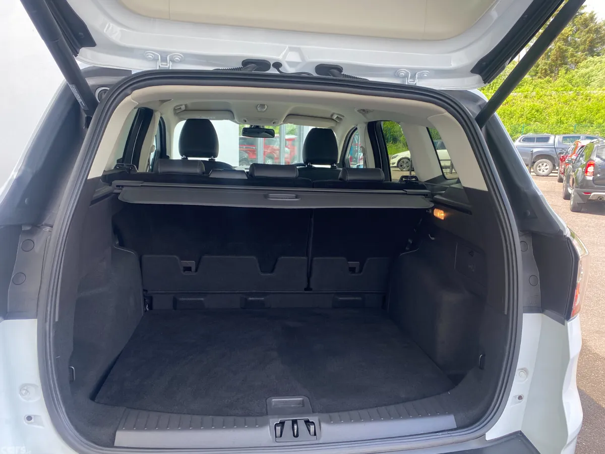 Ford Kuga SUV, Diesel, 2019, White