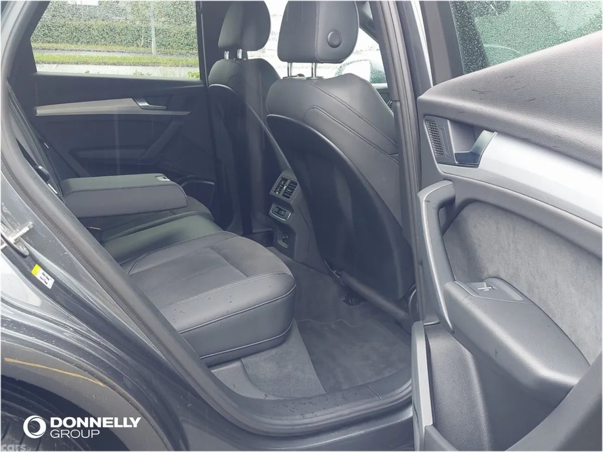 Audi Q5 Estate, Petrol, 2022, Grey
