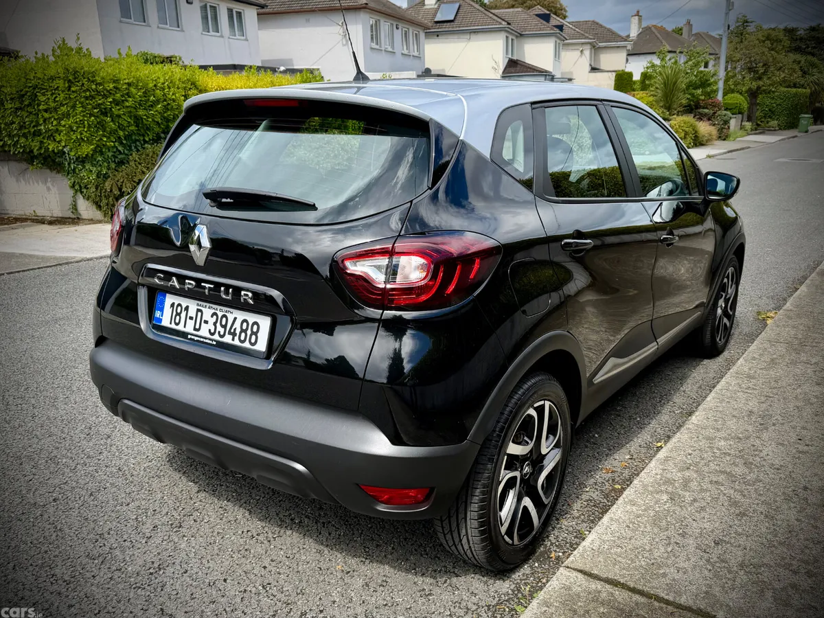 Renault Captur Hatchback, Petrol, 2018, Black