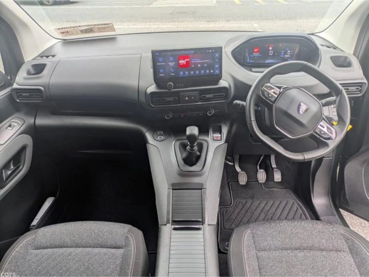 Peugeot Rifter MPV, Diesel, 2025, Green