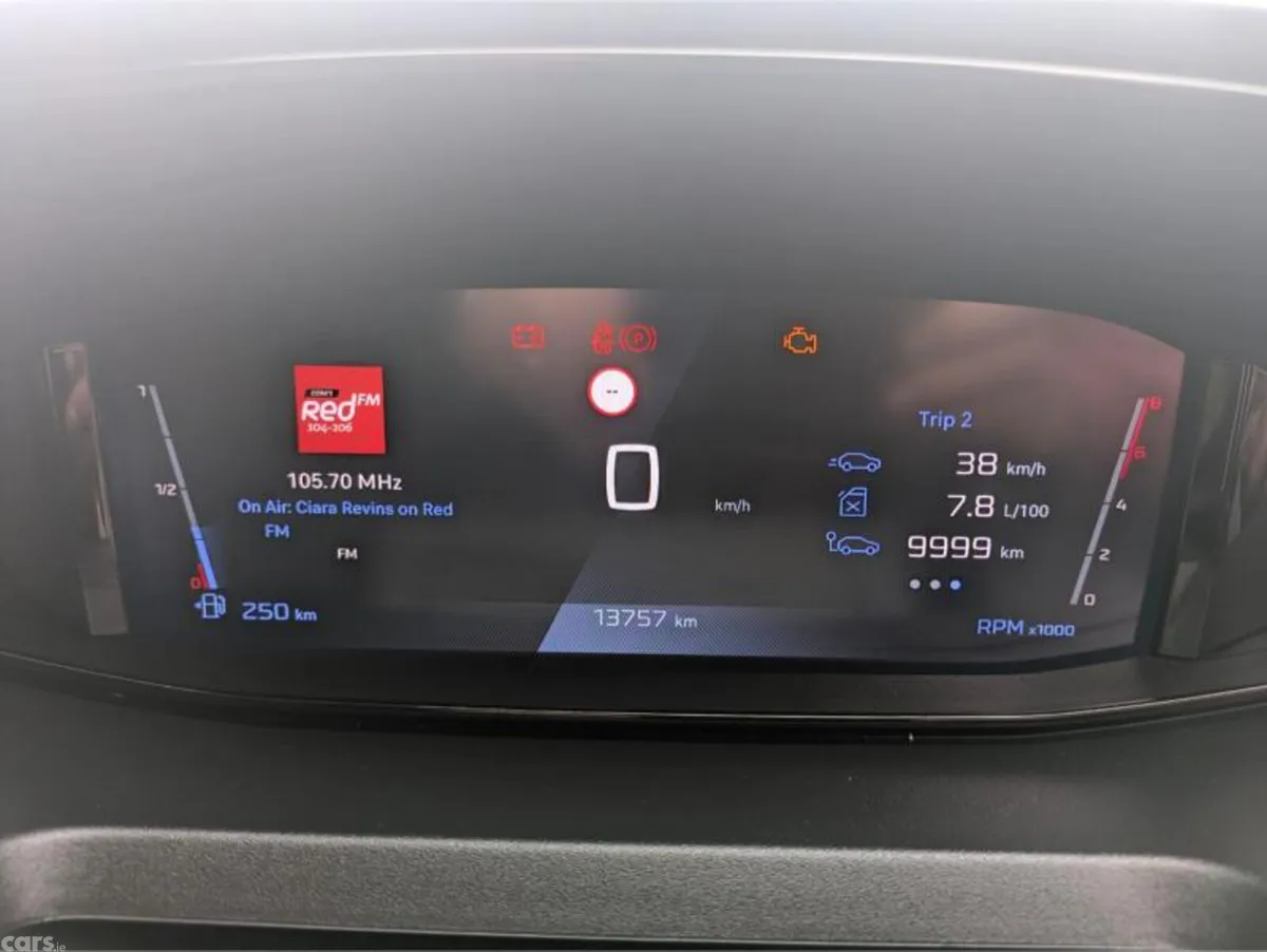 Peugeot Rifter MPV, Diesel, 2025, Green