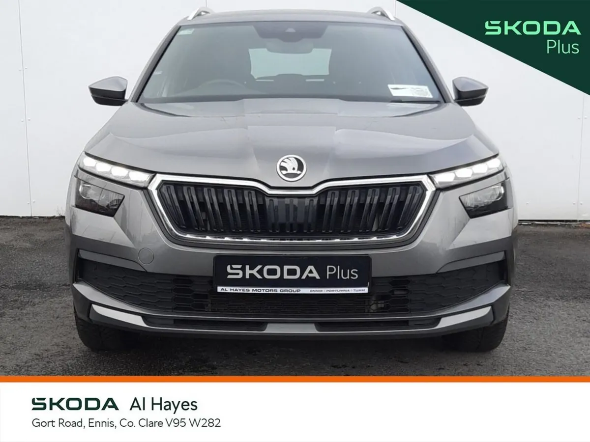 Skoda Kamiq Hatchback, Petrol, 2023, Grey