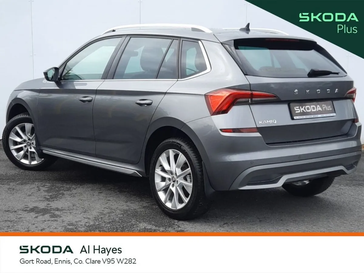 Skoda Kamiq Hatchback, Petrol, 2023, Grey