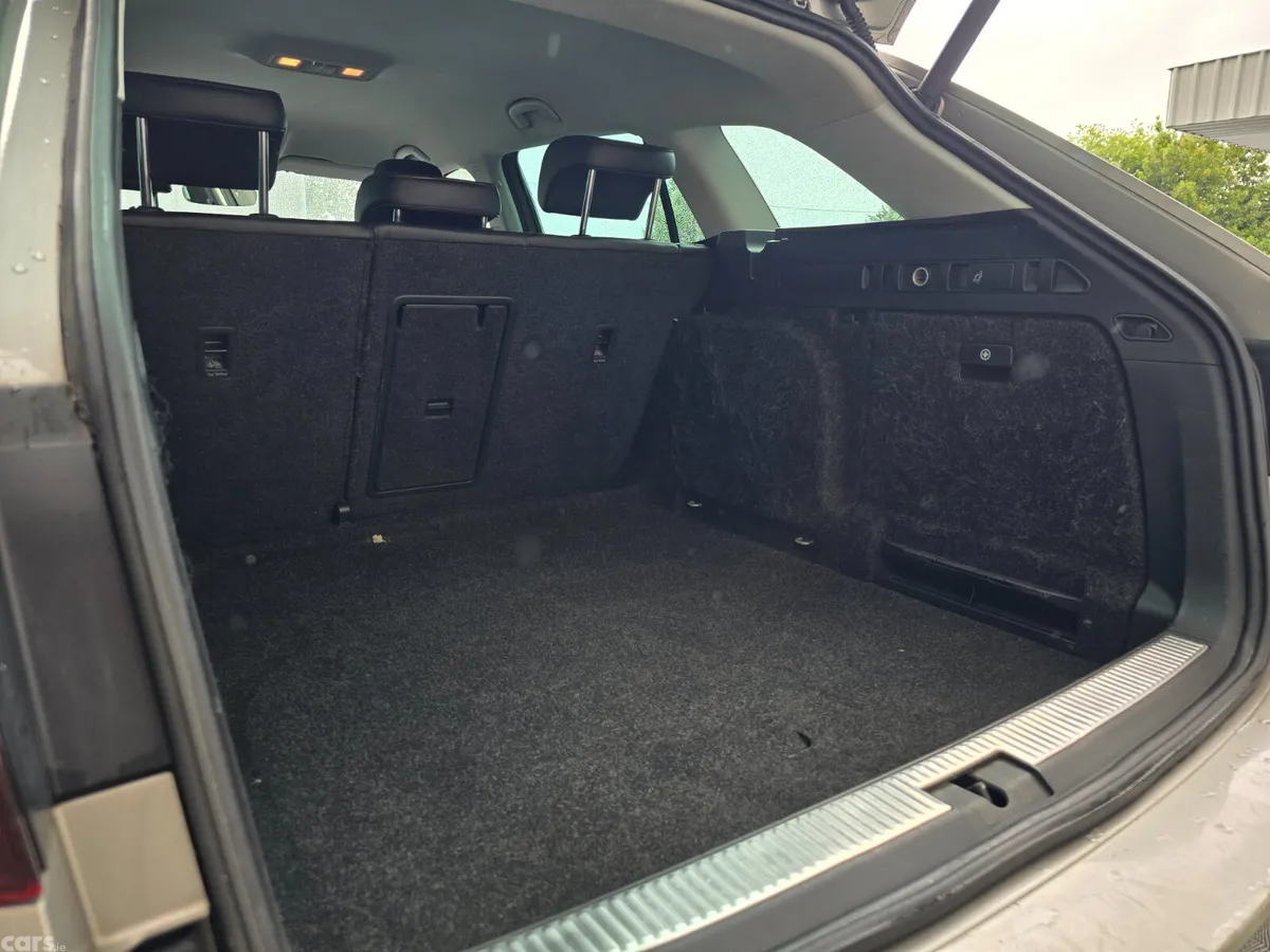 Skoda Superb Estate, Diesel, 2018, Grey