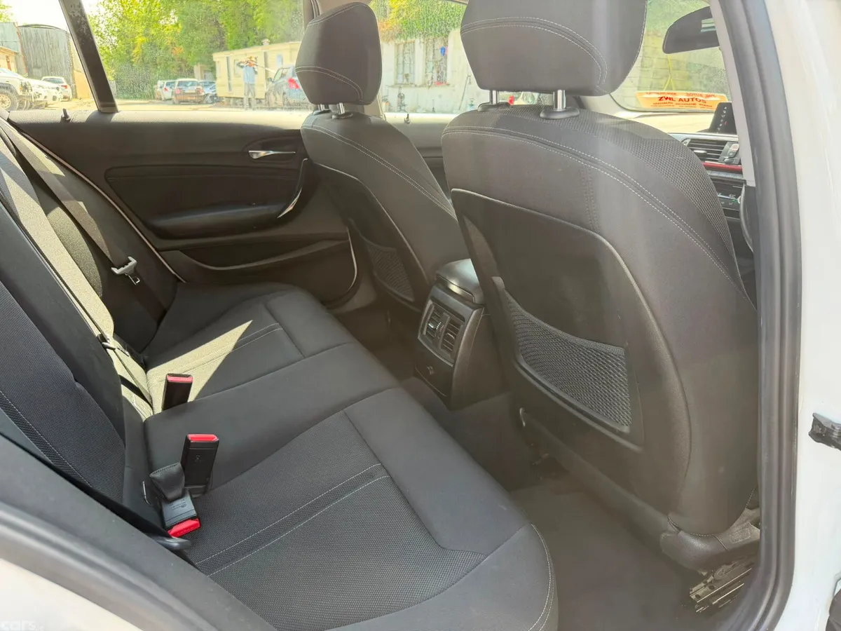 BMW 1-Series Hatchback, Diesel, 2018, White