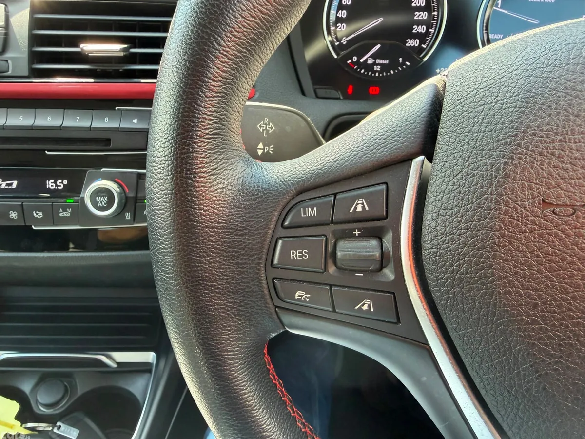 BMW 1-Series Hatchback, Diesel, 2018, White