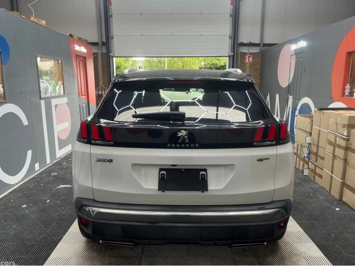 Peugeot 3008 SUV, Diesel, 2018, White