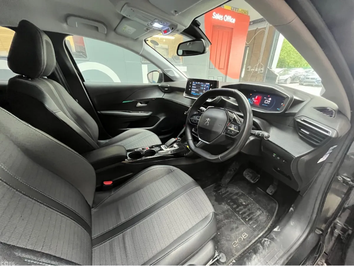 Peugeot 208 Hatchback, Petrol, 2021, Black