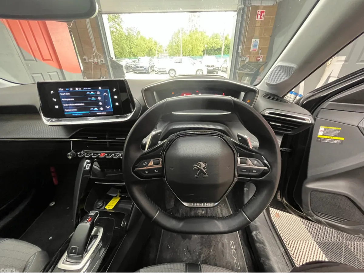 Peugeot 208 Hatchback, Petrol, 2021, Black