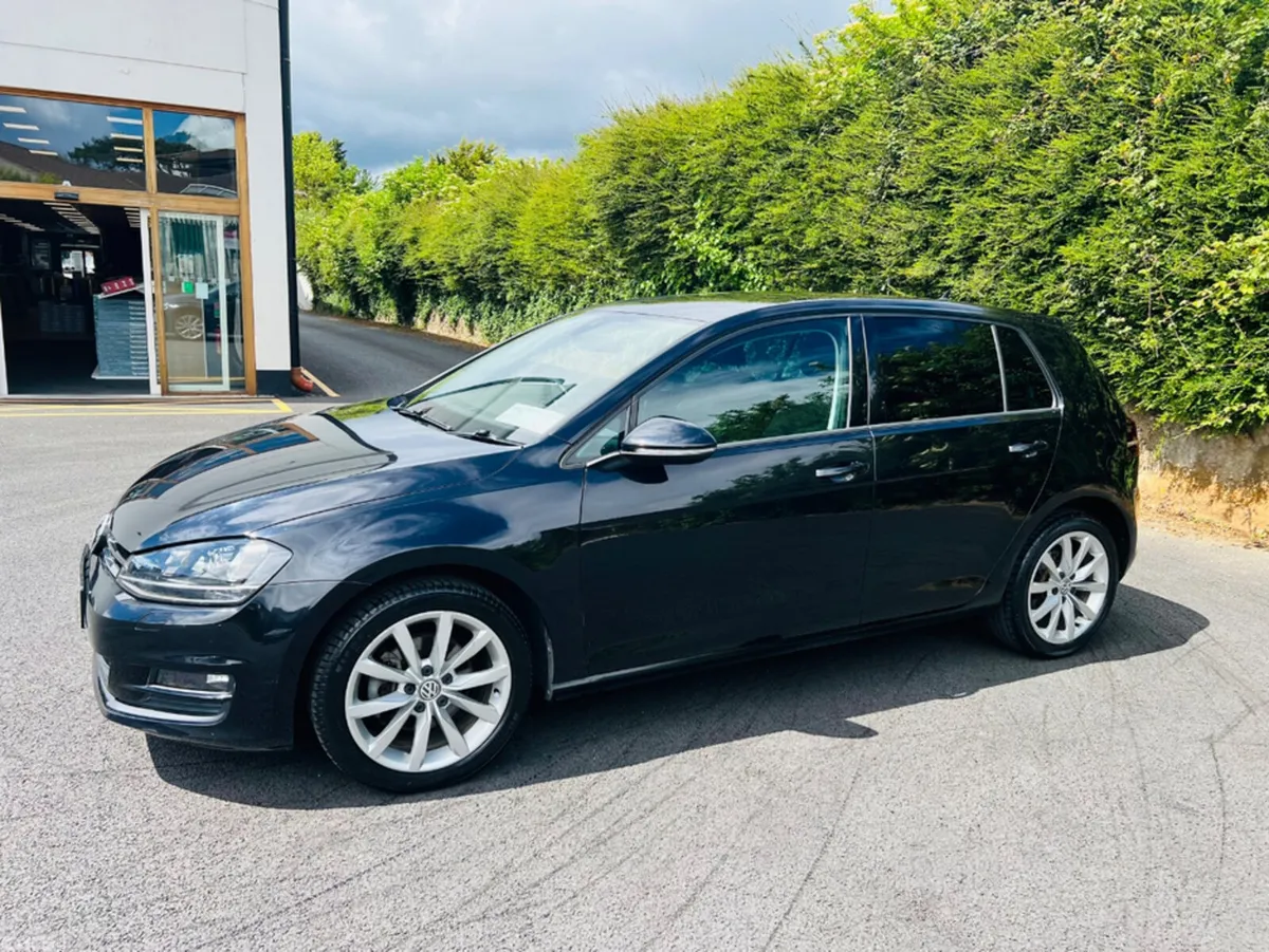 Volkswagen Golf Hatchback, Petrol, 2017, Black