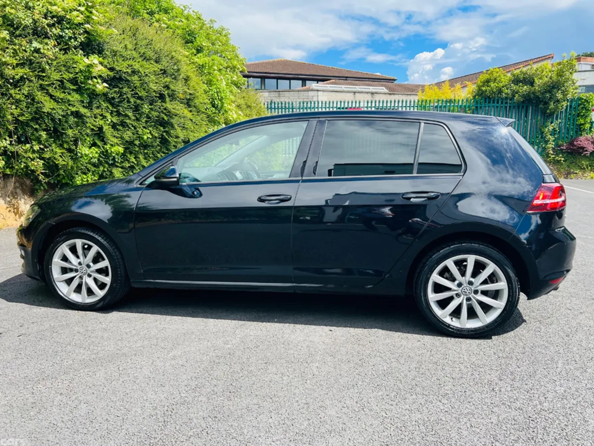 Volkswagen Golf Hatchback, Petrol, 2017, Black