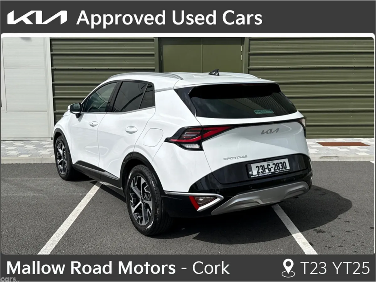 Kia Sportage MPV, Diesel, 2023, White