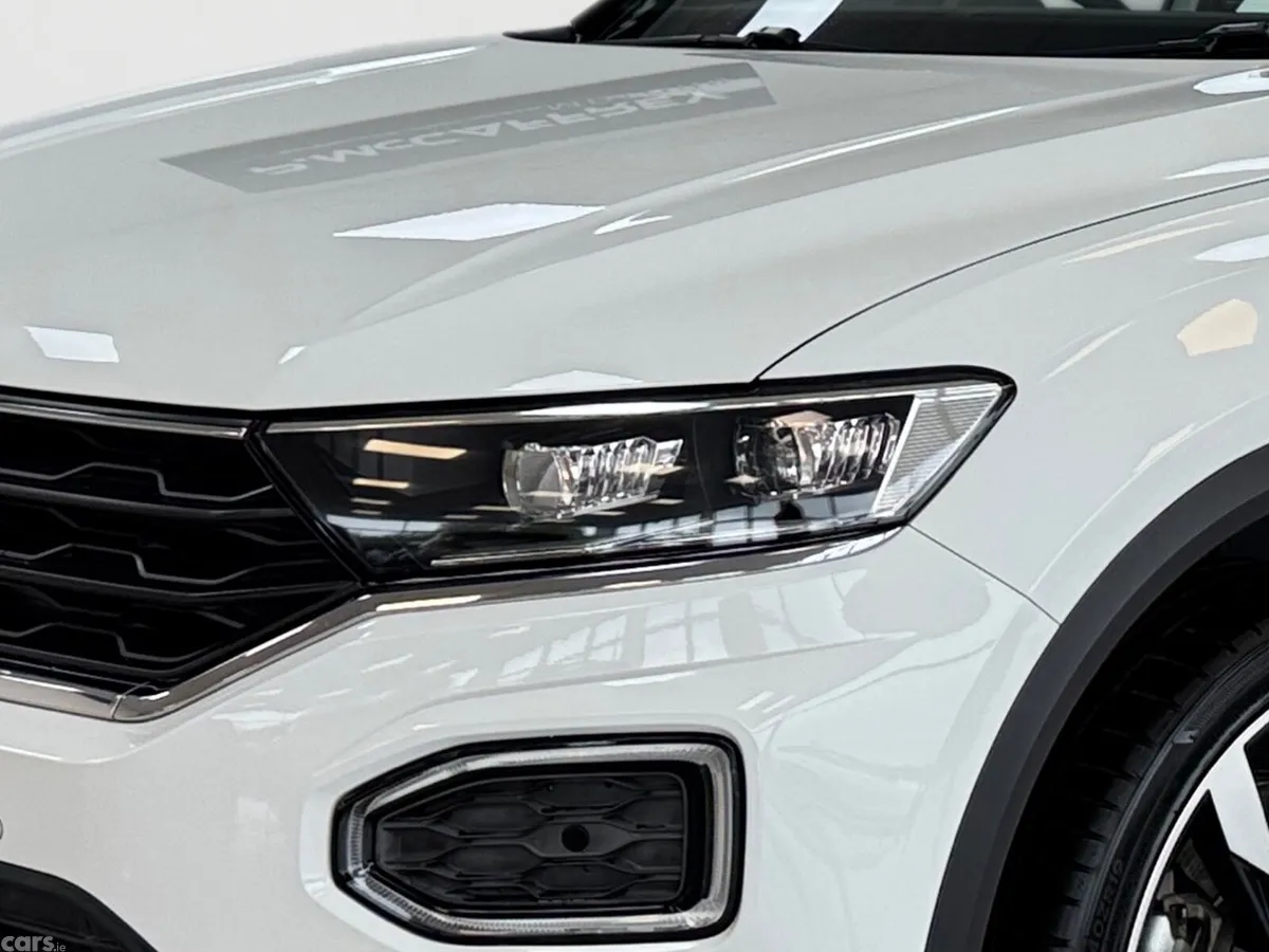 Volkswagen T-Roc SUV, Diesel, 2021, White