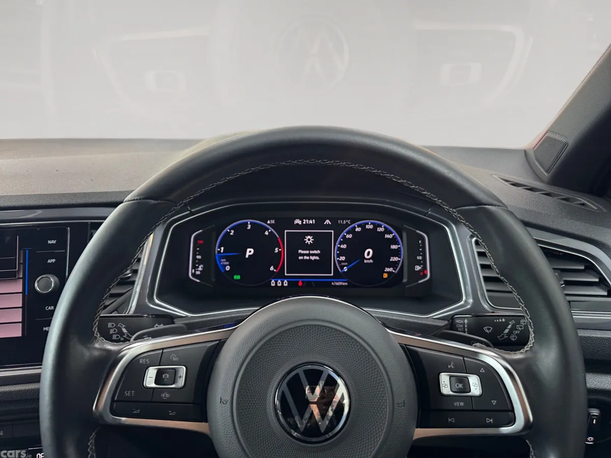 Volkswagen T-Roc SUV, Diesel, 2021, White