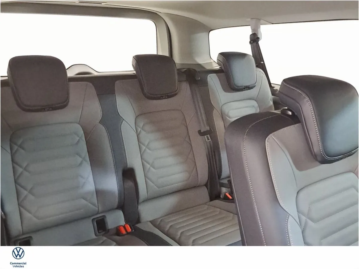 Volkswagen Caravelle MPV, Electric, 2026, Grey
