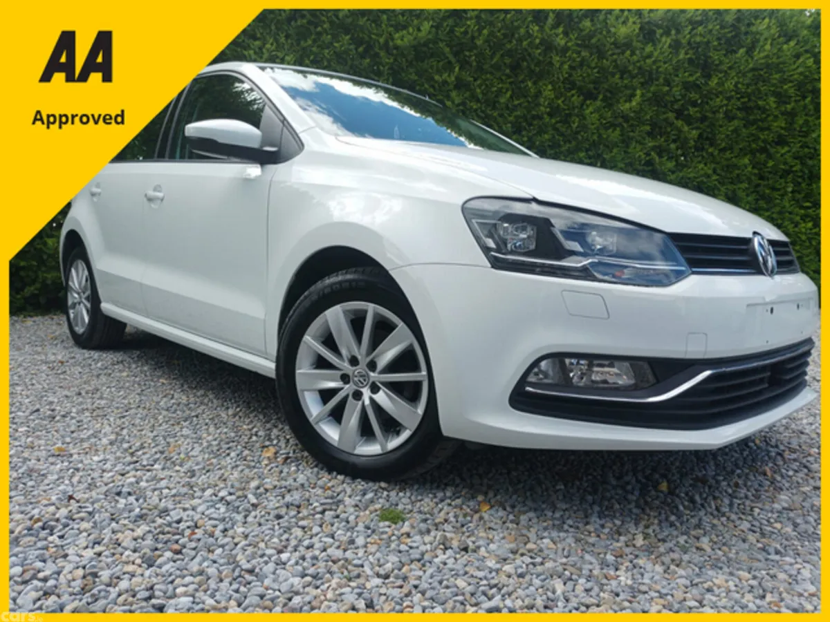 Volkswagen Polo Hatchback, Petrol, 2016, White